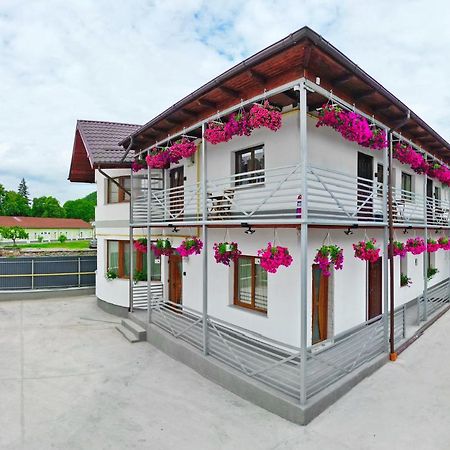 Vaias Aparts Тыргу-Нямц Экстерьер фото